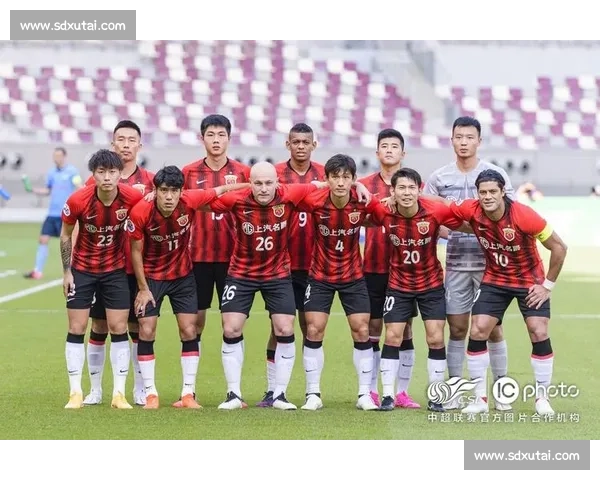 亚冠焦点战上海上港vs神户胜利船强强对话前瞻攻防博弈看点十足 亚冠焦点战上海上港vs神户胜利船强强对话前瞻攻防博弈看点十足